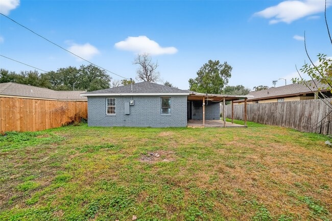 Building Photo - 7022 Goldspier St