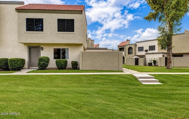 Photo - 5984 N 48th Ave