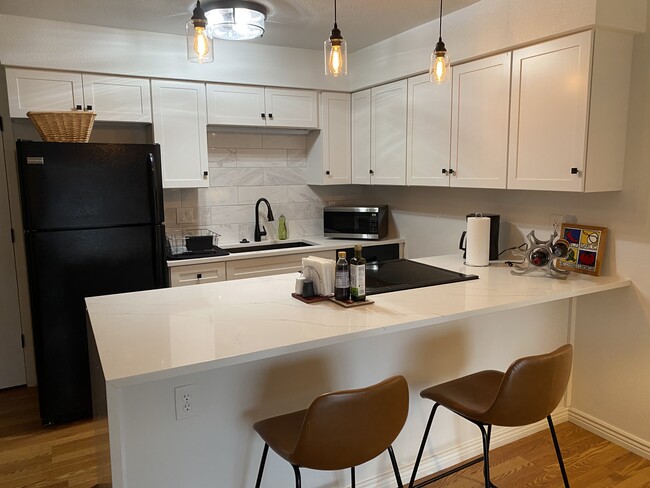 Kitchen - 1851 Florida Rd Unit 103