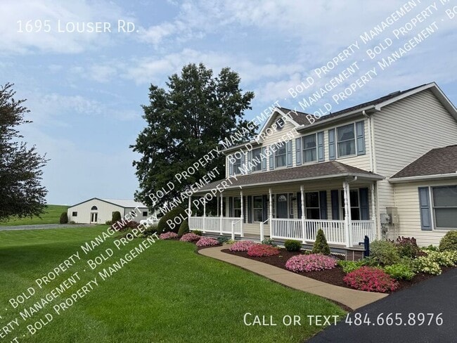 Photo - 1695 Louser Rd