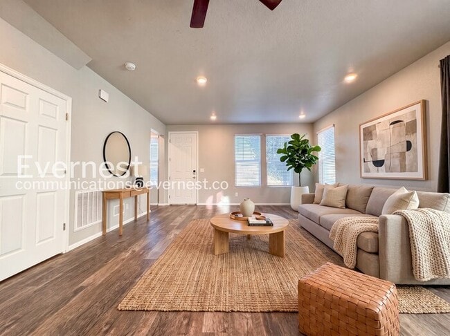 Photo - 5127 Buckwheat Rd
