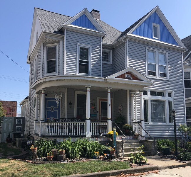 1216 Central Ave Unit Siesta-Furnished