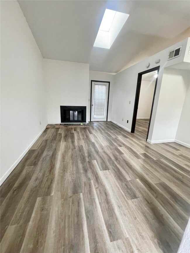 Photo - 128 Ashley Dr