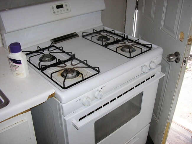 Photo - 630 Woodford Ave Unit 1