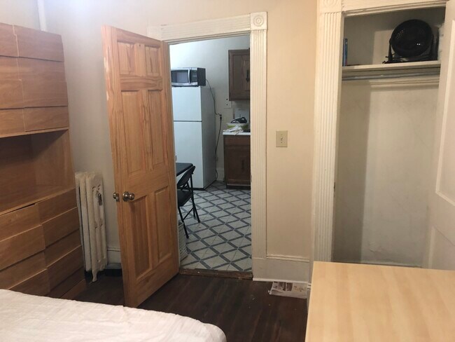 Building Photo - 28 Myrtle St Unit 6 Rental