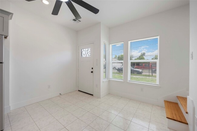 Photo - 4814 Wilmington St