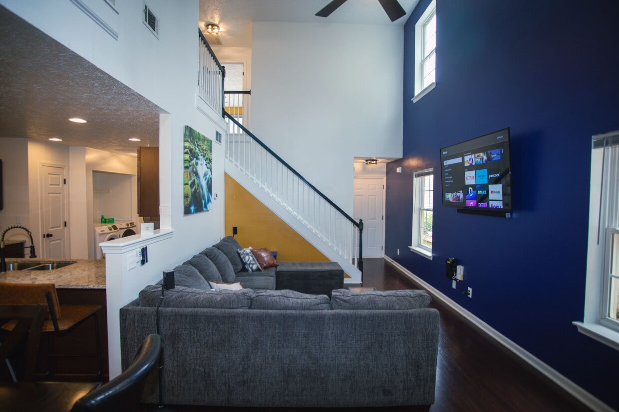 Photo - 665 Lakeside Cir (Covington, GA)