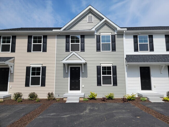 Photo - 6 Kuechler Ct Townhome