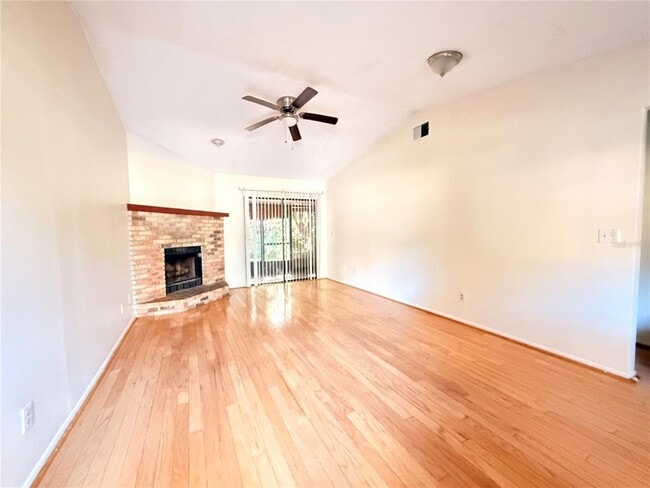 Photo - 1708 Foxhall Cir