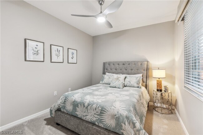 Building Photo - 15960 Grassland Ln Unit 2713