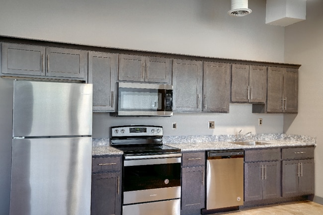 Photo - 1009 Highland Ave