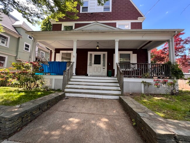 Photo - 9 Kenwood St Unit 1