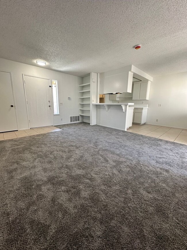 Building Photo - #A - Building on NORTH CANAL STREET Unit 2659 North Canal Street Rental