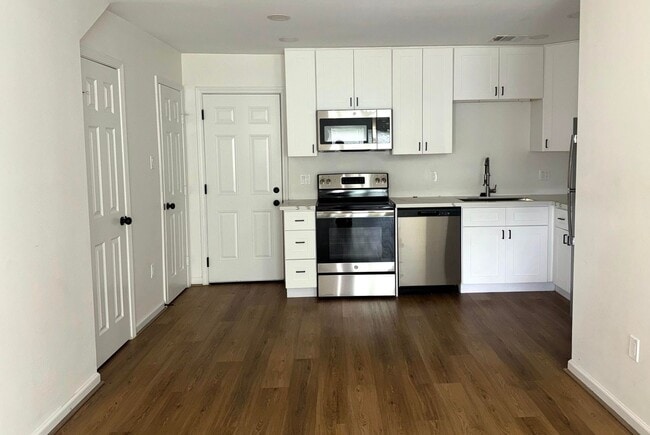 Photo - 9911 Porto Rico Rd
