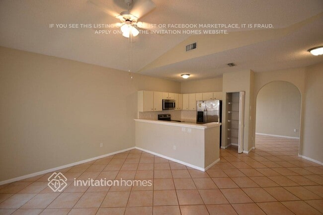 Photo - 11571 Waterford Ct