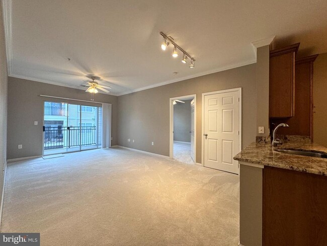 Photo - 12925 Centre Park Cir Unit 305