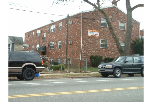 Photo - 8433 - 8435 Torresdale Ave Apartments