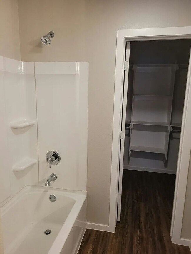 Photo - Move-In Ready 3BR Home | Schedule a Tour: 806-568-1471 Unidad A