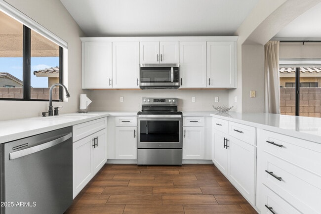 Building Photo - 3243 E Hononegh Dr Rental