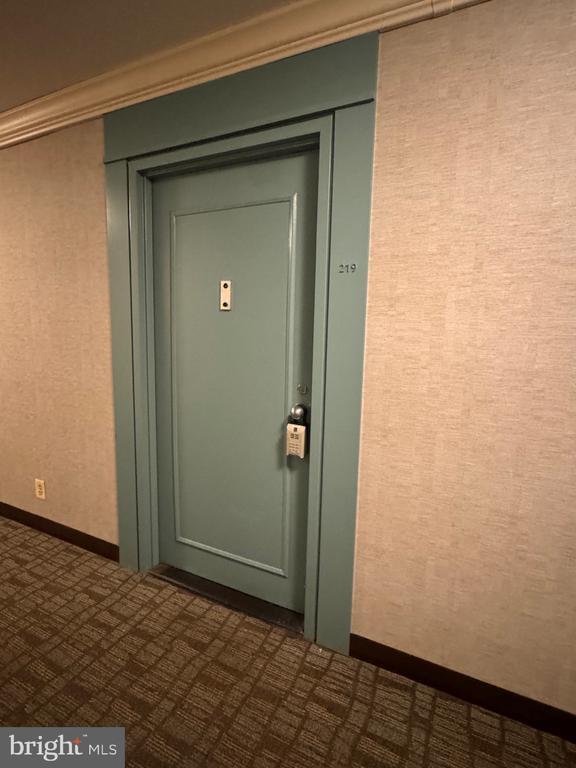 Photo - 203 Yoakum Pkwy Unit 219