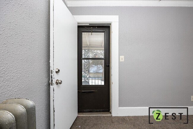 Photo - 90 Catherine St Unit 3