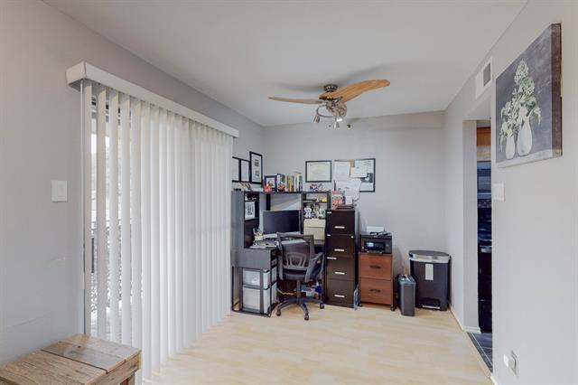 Photo - 5916 Gaston Ave Unit 304