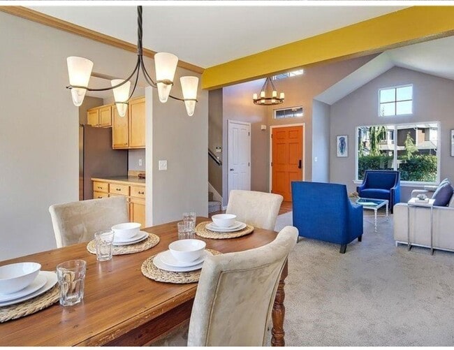 Photo - 1107 167th St SW