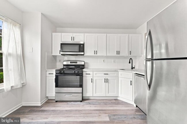 405 Atlanta Court