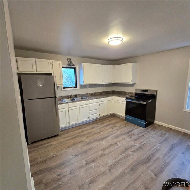 Photo - 3218 North Ave