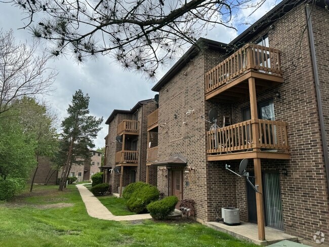 Building Photo - 2238 Abbeywood Dr Unit E Rental