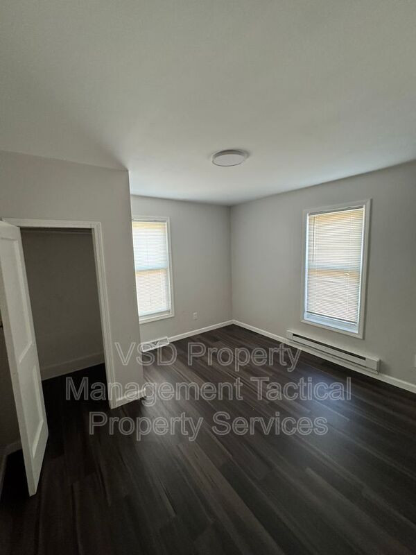 Photo - 2907 Oakwood Ave Unit #3