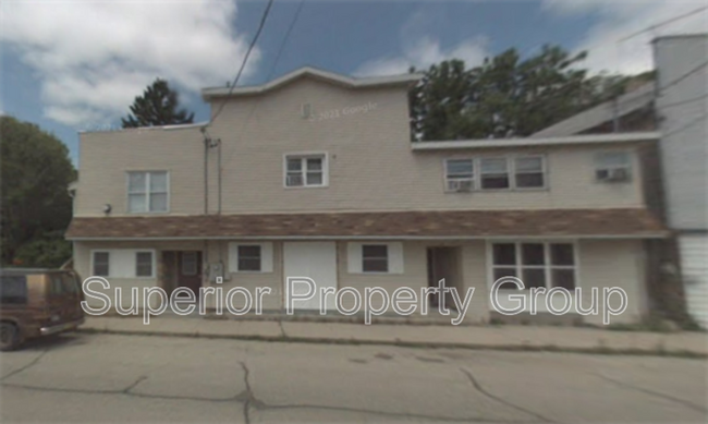 Building Photo - 150 S River St Unit 2 Rental