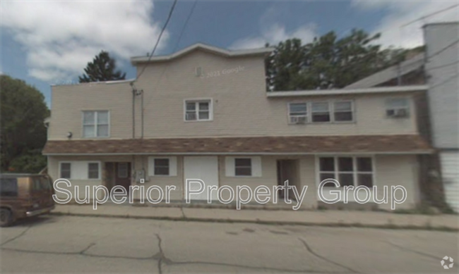 Building Photo - 150 S River St Unit 2 Rental