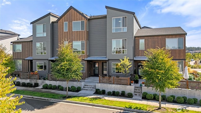 Building Photo - 32730 Hemlock Ave SE
