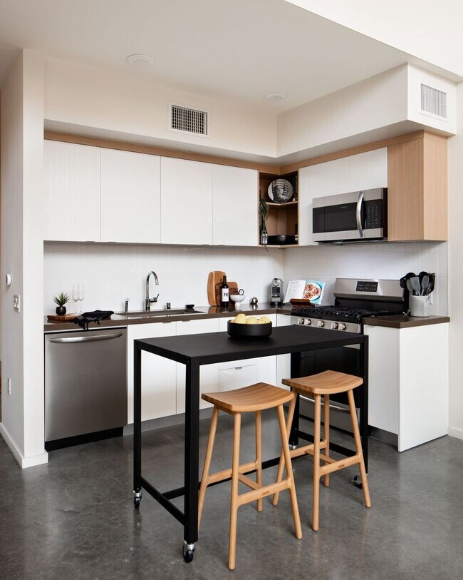 Photo - Frame Mar Vista