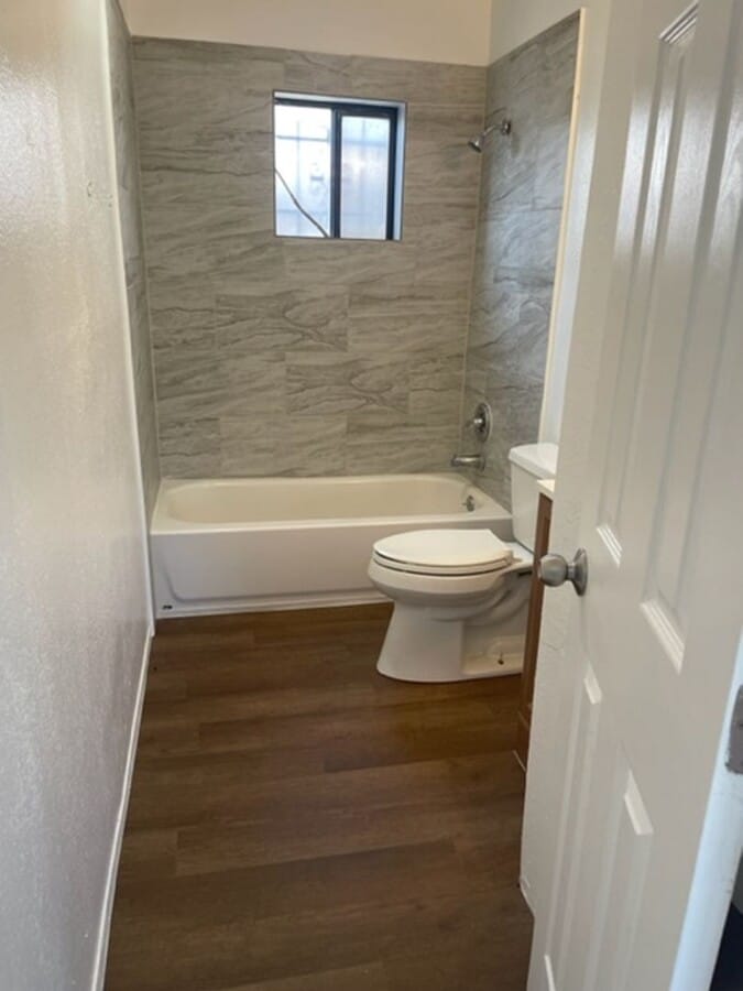 Photo - 305 Wisconsin St NE Unit C