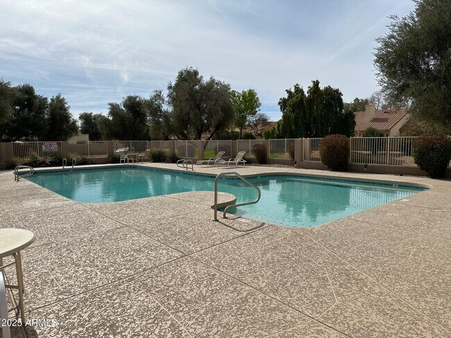 Photo - 8919 S Lori Ln Townhome