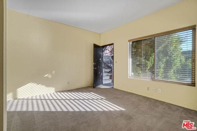 Building Photo - 364 Pershing Dr Rental