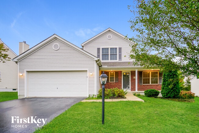 Building Photo - 936 Poppleton Pl N