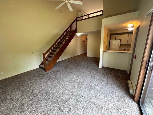 Building Photo - 1014 N Sunnyvale Ln Unit J Rental