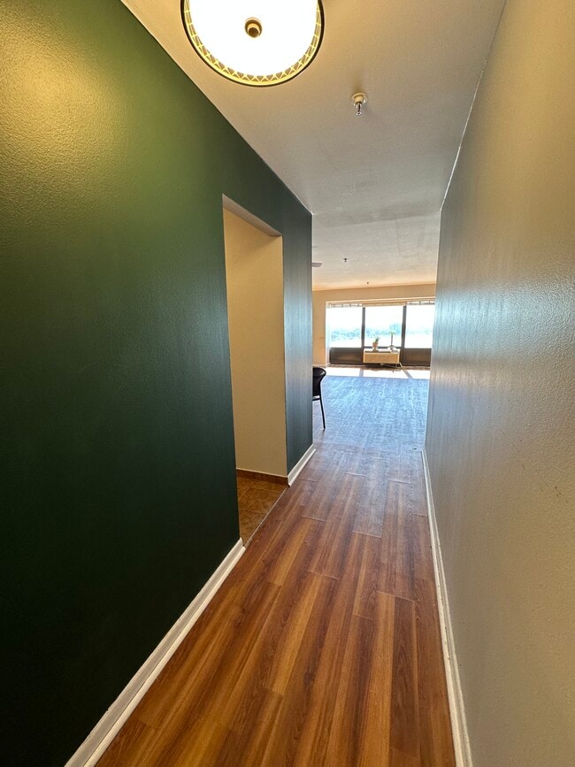 Photo - 300 Riverfront Dr Unit Riverfront 17E