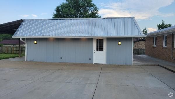 Building Photo - 1017 Primrose Dr Rental
