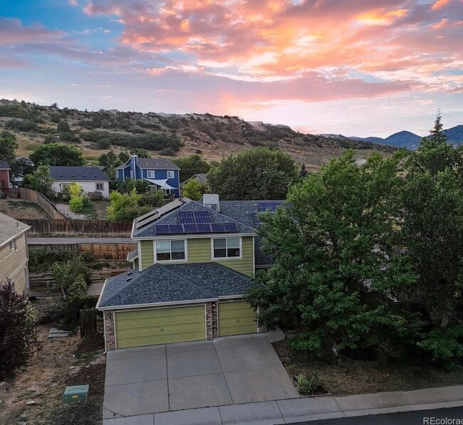 Photo - 7627 Halleys Dr