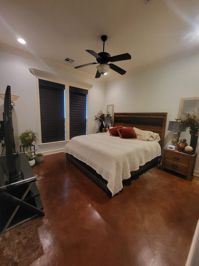 304 Barataria Bay Pt