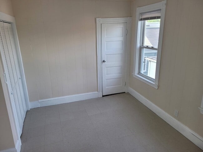 Photo - 175 River St Unit #3