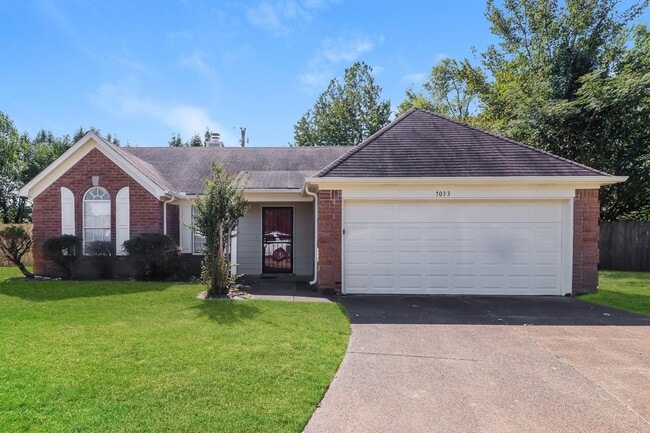 Building Photo - 7033 Ireland Dr Rental