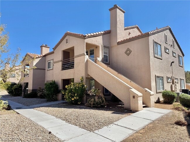 Building Photo - 3450 Erva St Unit 128
