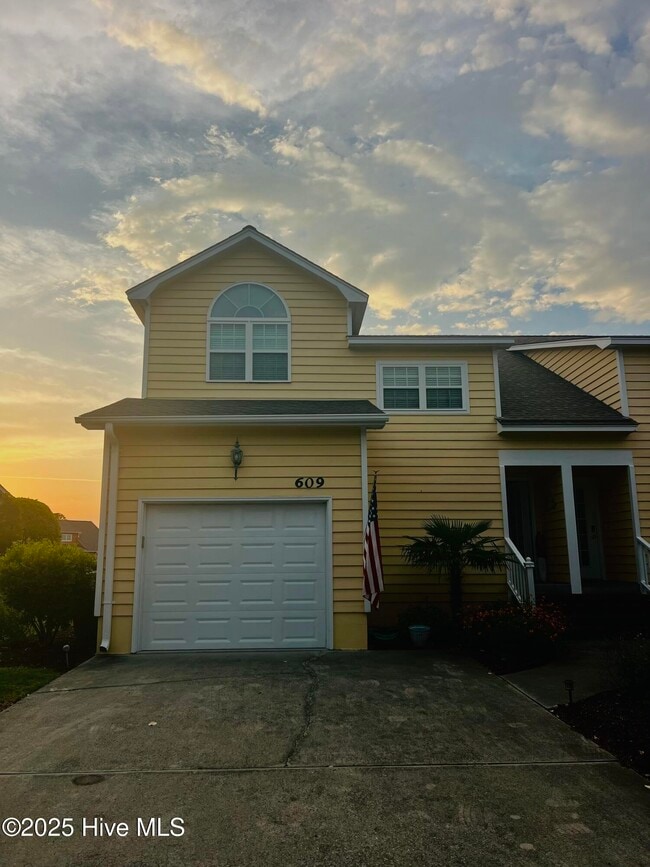 Building Photo - 609 Sloop Pointe Ln Rental