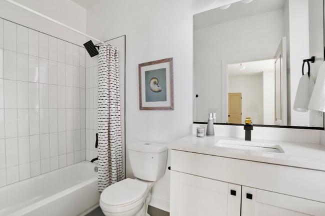 Photo - 2201 Brookfield Ave Unit 202