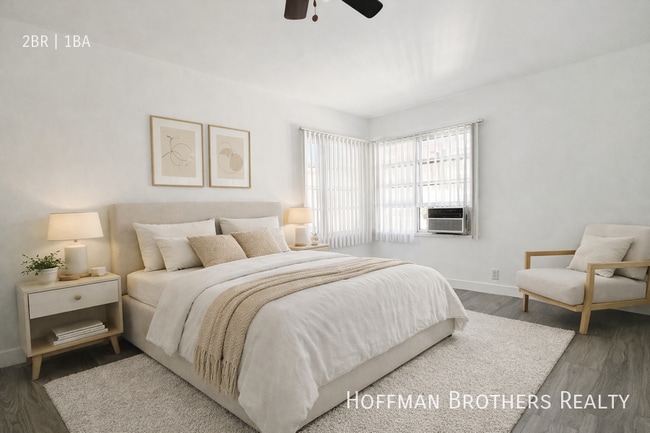 Photo - 5318 Radford Ave Unit 6